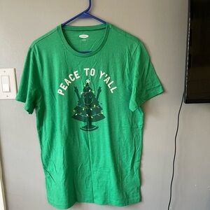 Old Navy Chrimas Tee